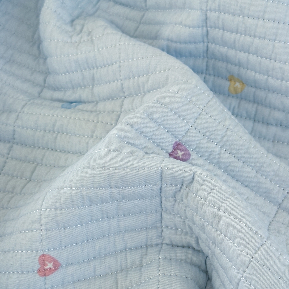 91家纺网 家纺一手货源 找家纺 乐童家纺 2026新款双面纯棉水洗两用毛巾绣床盖四件套-第一波 床盖款-糖果乐园