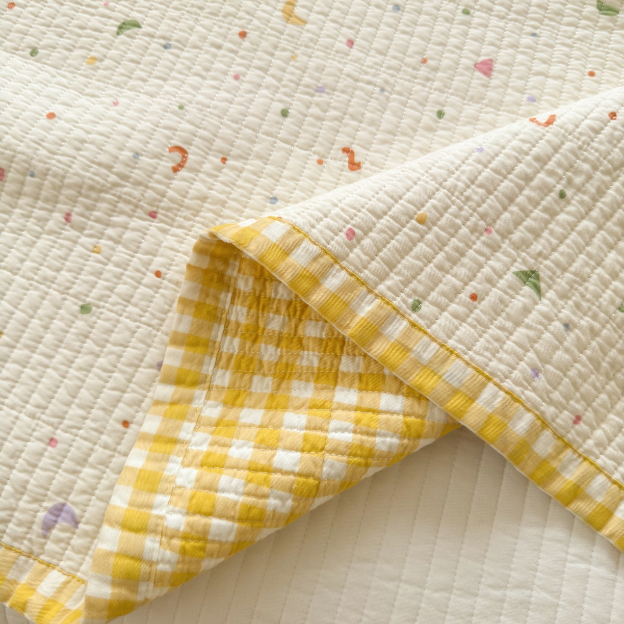 91家纺网 家纺一手货源 找家纺 乐童家纺 2026新款双面纯棉水洗两用毛巾绣床盖四件套-第一波 床盖款-气球狗