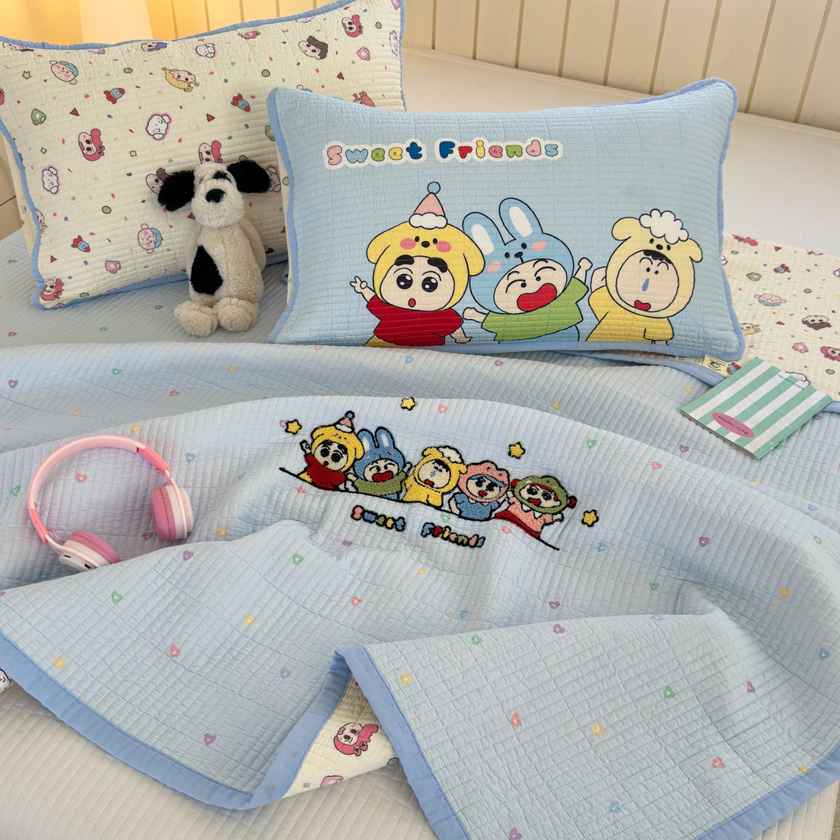 91家纺网 家纺一手货源 找家纺 乐童家纺 2026新款双面纯棉水洗两用毛巾绣床盖四件套-第一波 床盖款-糖果乐园