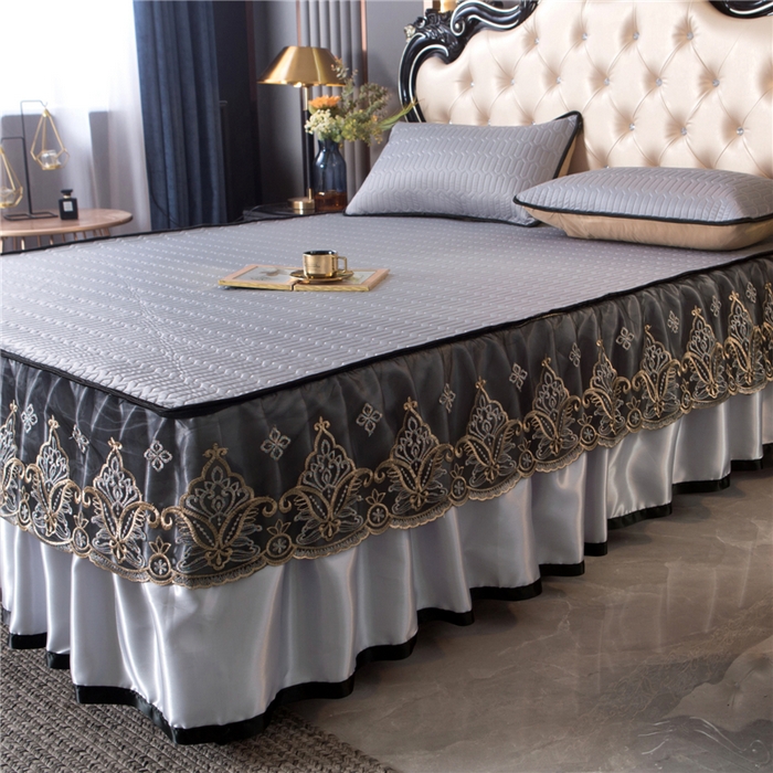 91家纺网 家纺一手货源 找家纺 能好家纺 2026春夏新款纯色+印花凉感丝乳胶凉席床裙款三件套 灰色