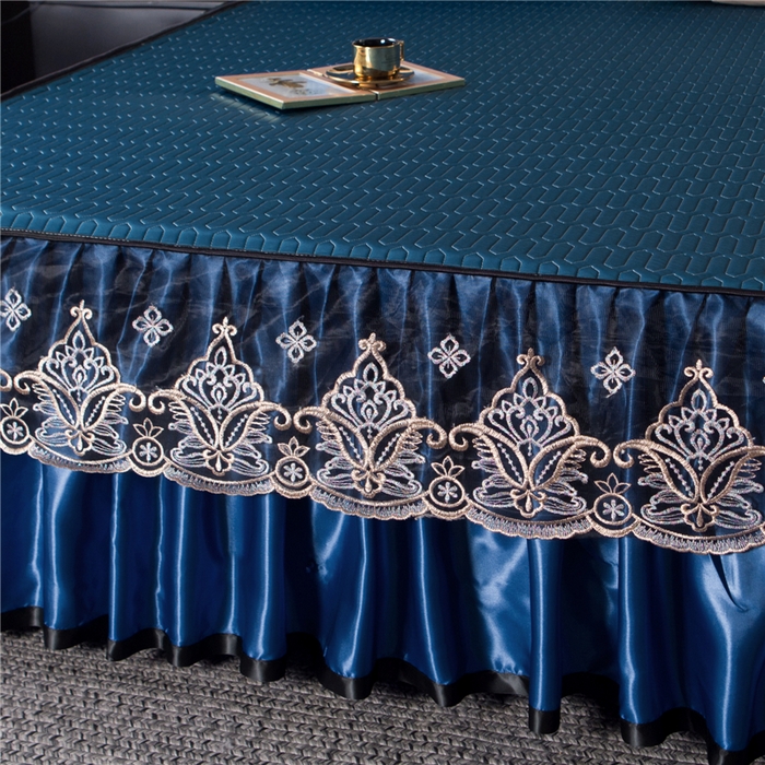 91家纺网 家纺一手货源 找家纺 能好家纺 2026春夏新款纯色+印花凉感丝乳胶凉席床裙款三件套 孔雀蓝