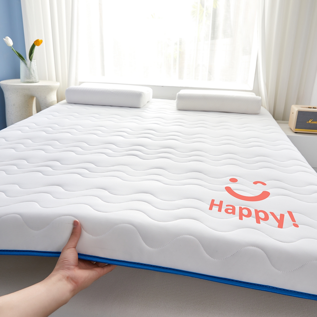 91家纺网 家纺一手货源 找家纺 月茶家纺 2026新款单边三波浪牛奶丝乳胶床垫 单边三波浪白