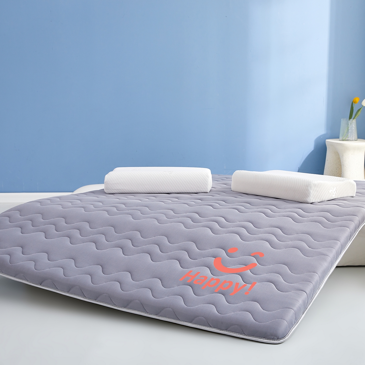 91家纺网 家纺一手货源 找家纺 月茶家纺 2026新款单边三波浪牛奶丝乳胶床垫 单边三波浪灰