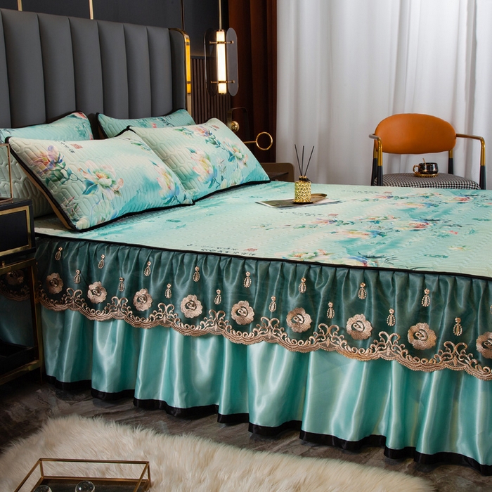 91家纺网 家纺一手货源 找家纺 能好家纺 2026春夏新款纯色+印花凉感丝乳胶凉席床裙款三件套 雅韵