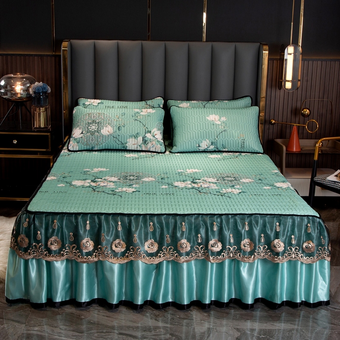 91家纺网 家纺一手货源 找家纺 能好家纺 2026春夏新款纯色+印花凉感丝乳胶凉席床裙款三件套 幽梦