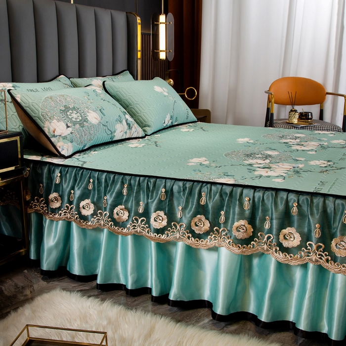 91家纺网 家纺一手货源 找家纺 能好家纺 2026春夏新款纯色+印花凉感丝乳胶凉席床裙款三件套 幽梦