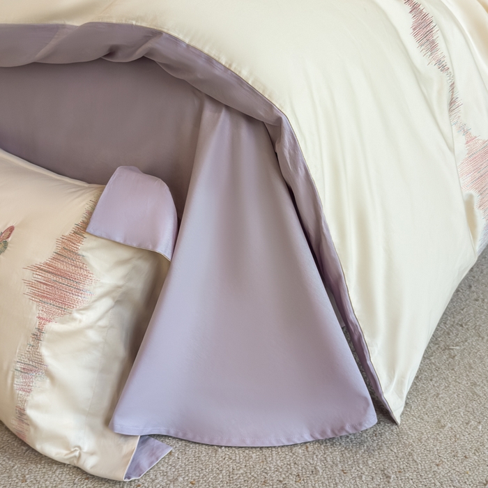 91家纺网 家纺一手货源 找家纺 欣宜家纺 2026春夏新款纯棉全棉长绒棉刺绣绣花高端礼盒四件套-漫舞 漫舞-白紫