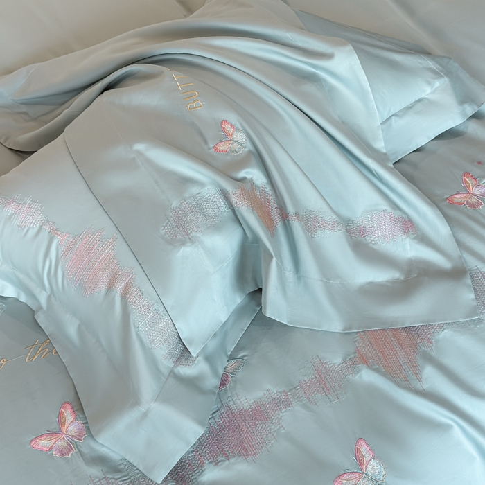 91家纺网 家纺一手货源 找家纺 欣宜家纺 2026春夏新款纯棉全棉长绒棉刺绣绣花高端礼盒四件套-漫舞 漫舞-飘蓝