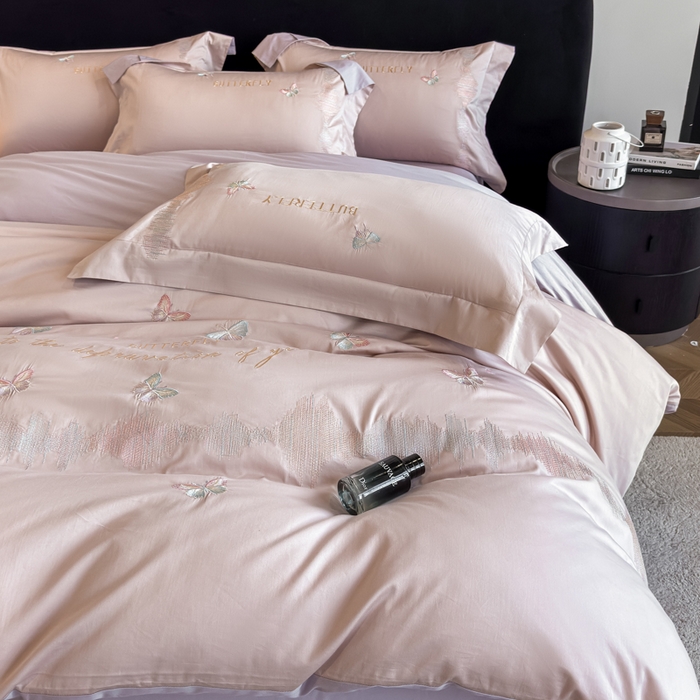 91家纺网 家纺一手货源 找家纺 欣宜家纺 2026春夏新款纯棉全棉长绒棉刺绣绣花高端礼盒四件套-漫舞 漫舞-粉紫