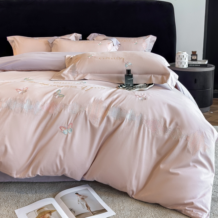 91家纺网 家纺一手货源 找家纺 欣宜家纺 2026春夏新款纯棉全棉长绒棉刺绣绣花高端礼盒四件套-漫舞 漫舞-粉紫