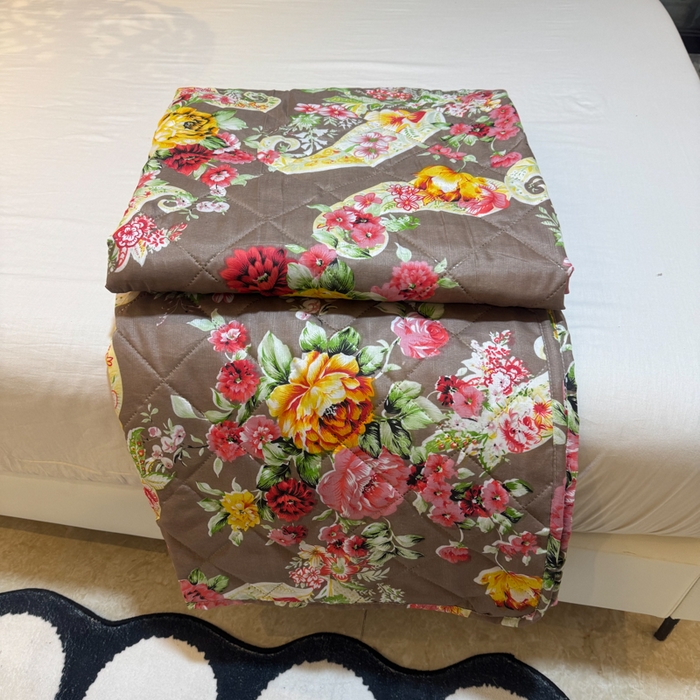 91家纺网 家纺一手货源 找家纺 被多多被业 2026新款磨毛印花夏被夏凉被空调被 繁华语梦