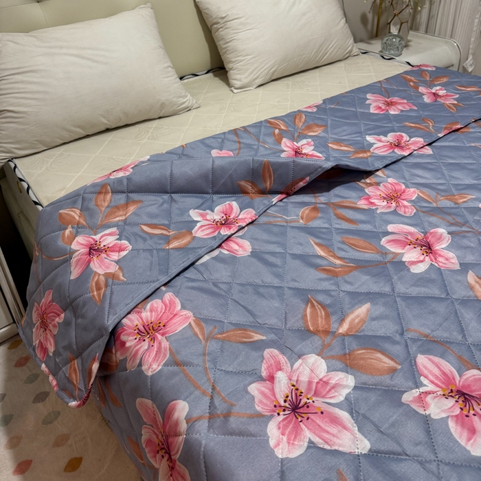 91家纺网 家纺一手货源 找家纺 被多多被业 2026新款磨毛印花夏被夏凉被空调被 粉雾兰