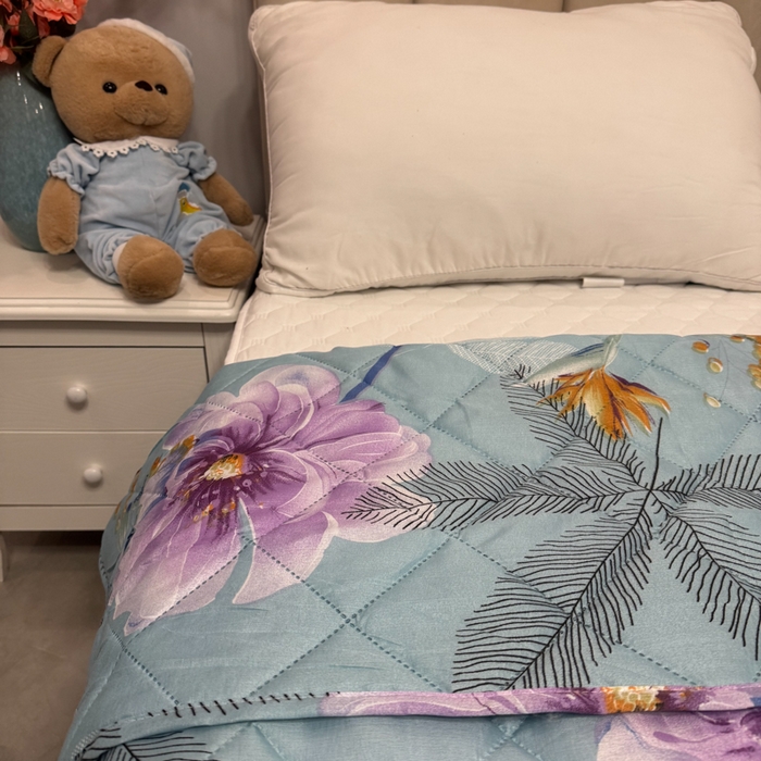 91家纺网 家纺一手货源 找家纺 被多多被业 2026新款磨毛印花夏被夏凉被空调被 荷语