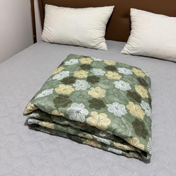 91家纺网 家纺一手货源 找家纺 被多多被业 2026新款磨毛印花夏被夏凉被空调被 六叶草-绿