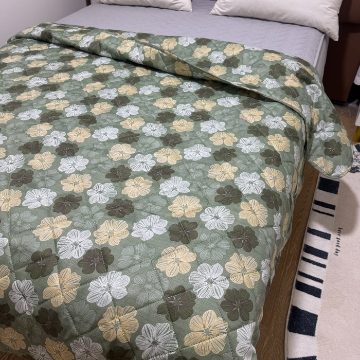 91家纺网 家纺一手货源 找家纺 被多多被业 2026新款磨毛印花夏被夏凉被空调被 六叶草-绿