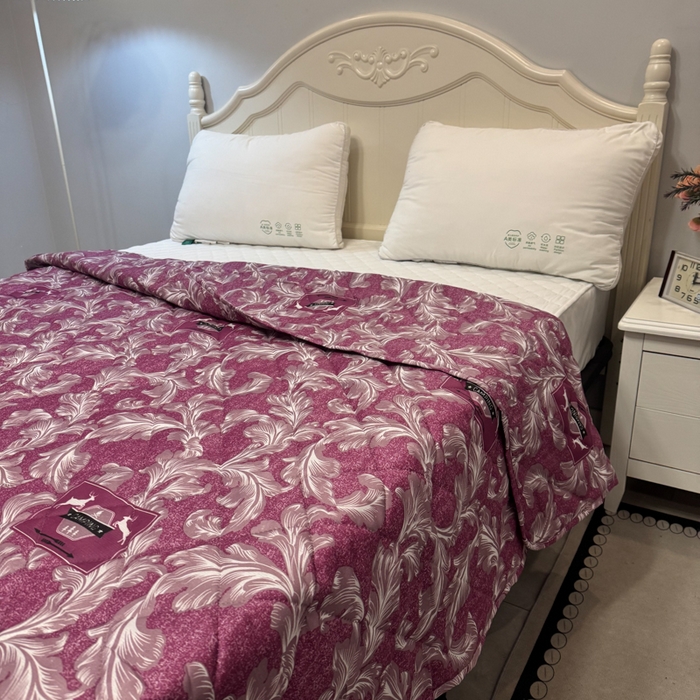 91家纺网 家纺一手货源 找家纺 被多多被业 2026新款磨毛印花夏被夏凉被空调被 迷情小鹿