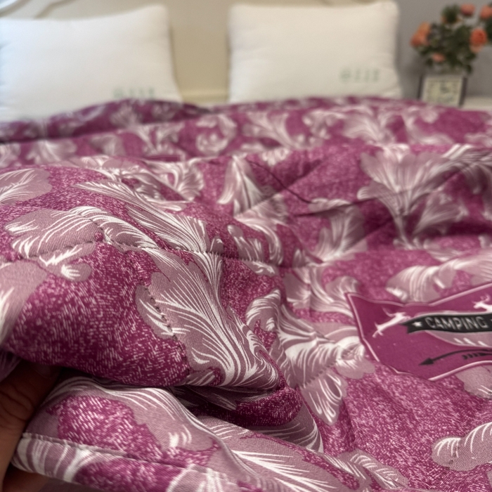 91家纺网 家纺一手货源 找家纺 被多多被业 2026新款磨毛印花夏被夏凉被空调被 迷情小鹿