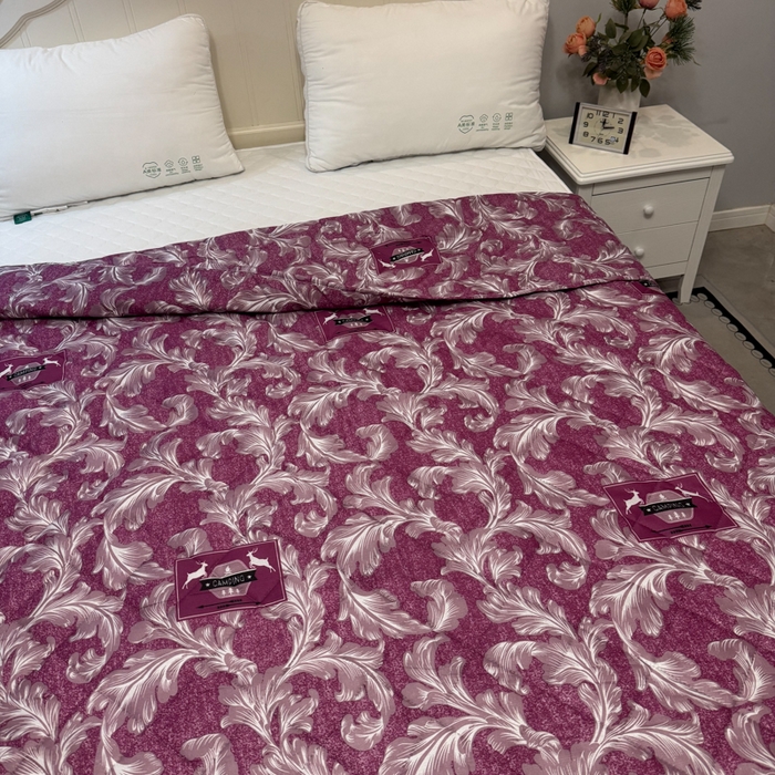 91家纺网 家纺一手货源 找家纺 被多多被业 2026新款磨毛印花夏被夏凉被空调被 迷情小鹿