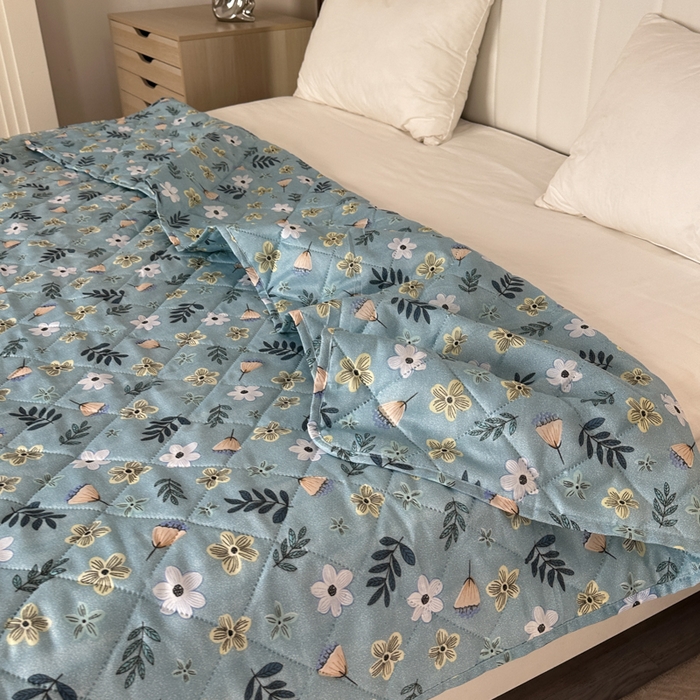 91家纺网 家纺一手货源 找家纺 被多多被业 2026新款磨毛印花夏被夏凉被空调被 青草绿