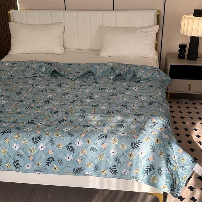 91家纺网 家纺一手货源 找家纺 被多多被业 2026新款磨毛印花夏被夏凉被空调被 青草绿