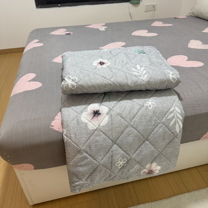 91家纺网 家纺一手货源 找家纺 被多多被业 2026新款磨毛印花夏被夏凉被空调被 晚棠