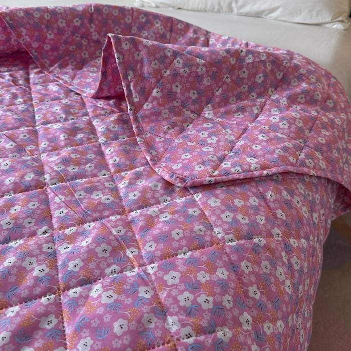 91家纺网 家纺一手货源 找家纺 被多多被业 2026新款磨毛印花夏被夏凉被空调被 小碎花-砖红