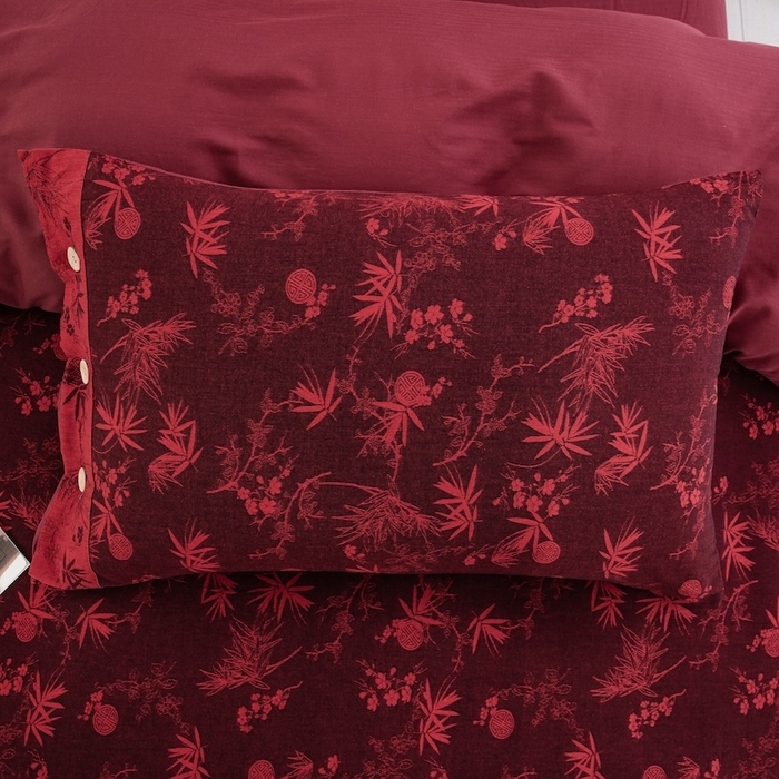 91家纺网 家纺一手货源 找家纺 （总）仰望棉麻双层纱供应链 2026新款邻家小院黑红全棉色织提花纽扣款四件套