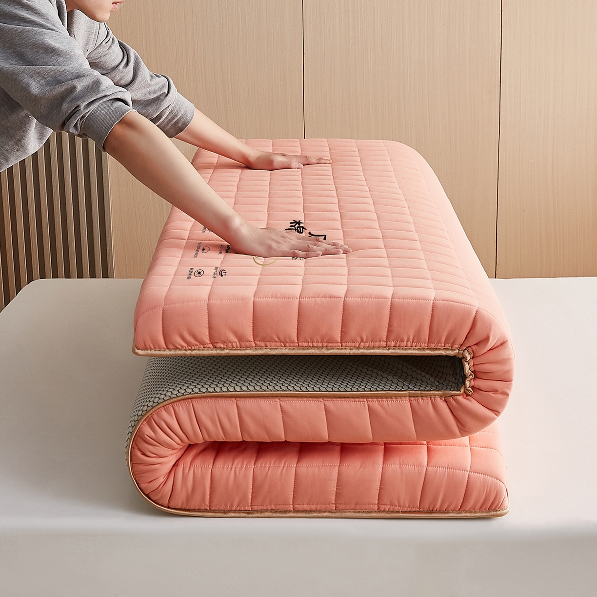 91家纺网 家纺一手货源 找家纺 月茶家纺 2026新款A类原棉新疆棉花床垫 原棉-蜜桃粉