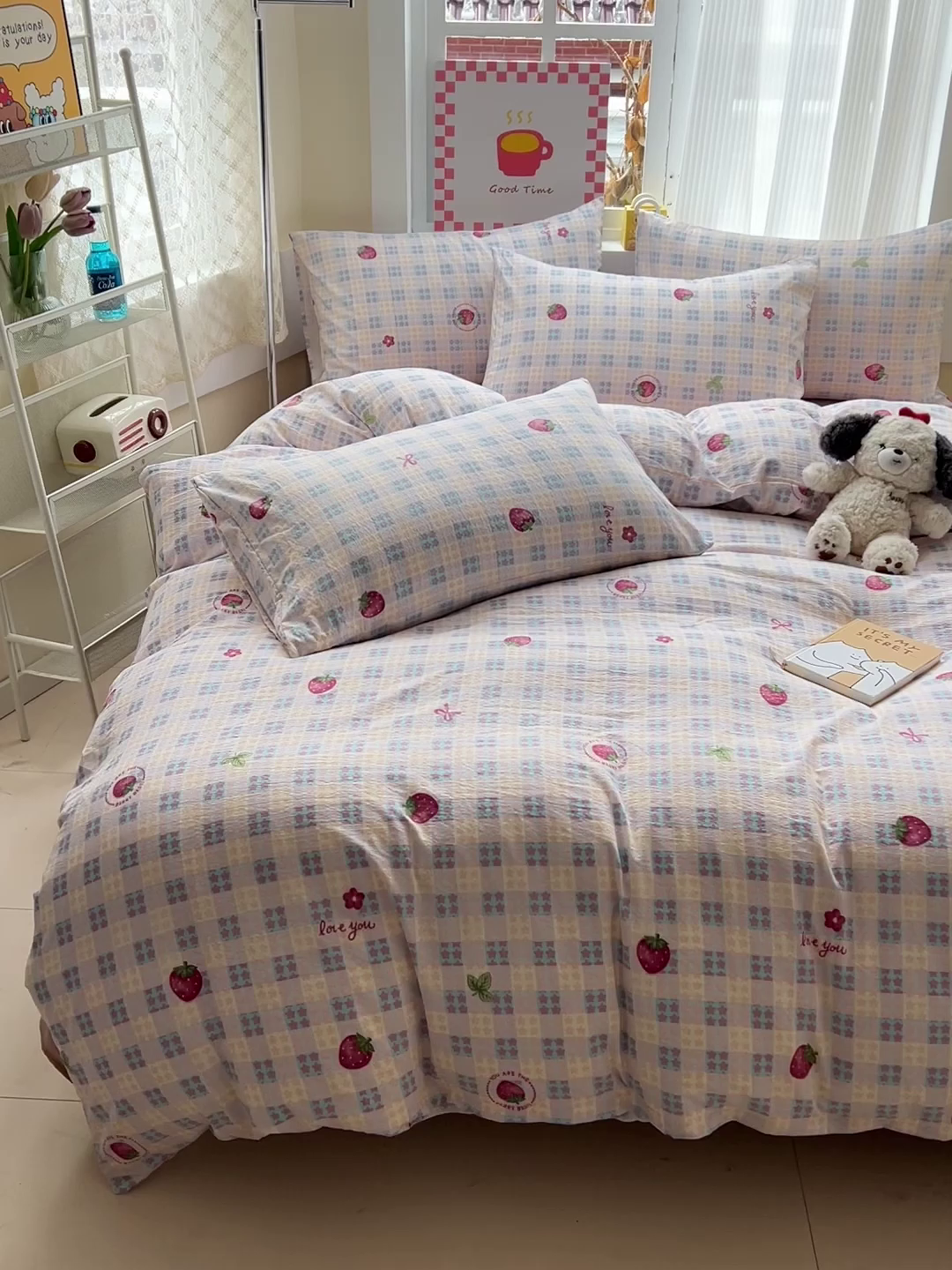 91家纺网 家纺一手货源 找家纺 优选 2026新款加厚云感棉双层纱四件套小碎花被套床单床笠款学生三件套新款直播爆款 有草莓的地方