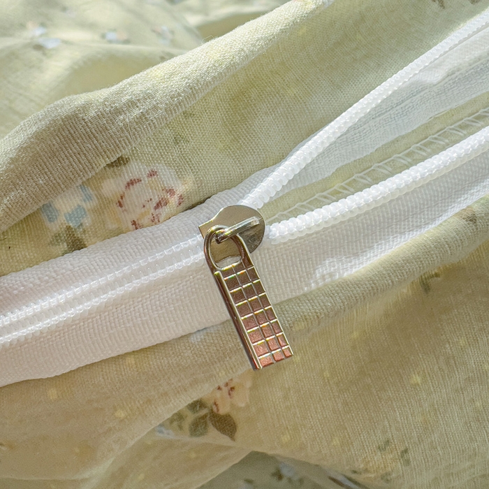 91家纺网 家纺一手货源 找家纺 优选 2026新款加厚云感棉双层纱四件套小碎花被套床单床笠款学生三件套新款直播爆款 落日暮年-绿