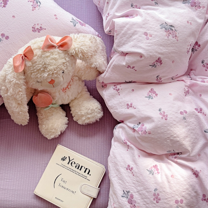 91家纺网 家纺一手货源 找家纺 优选 2026新款加厚云感棉双层纱四件套小碎花被套床单床笠款学生三件套新款直播爆款 葡萄七分甜