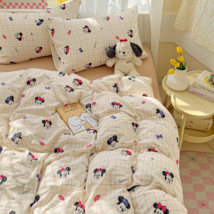 91家纺网 家纺一手货源 找家纺 优选 2026新款加厚云感棉双层纱四件套小碎花被套床单床笠款学生三件套新款直播爆款 微甜米奇