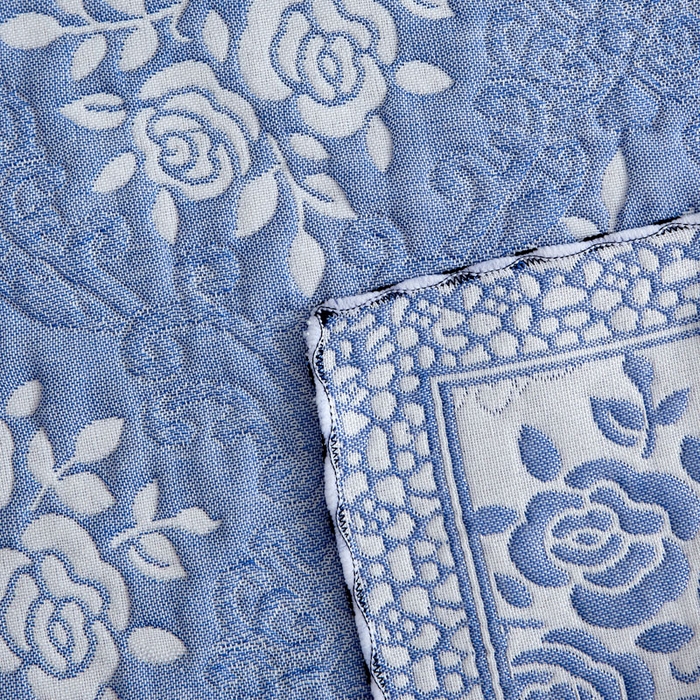91家纺网 家纺一手货源 找家纺 朴尔家纺-毛巾被 2026新款AB版蜂窝提花锁边立体枕巾 手捧蔷薇-蓝