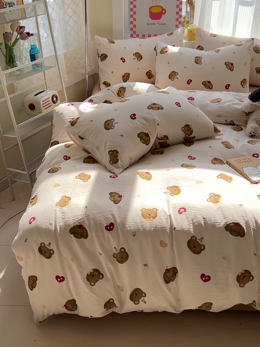 91家纺网 家纺一手货源 找家纺 优选良品 2026新款加厚云感棉双层纱四件套小碎花被套床单床笠款学生三件套新款直播爆款 奇妙小熊-米