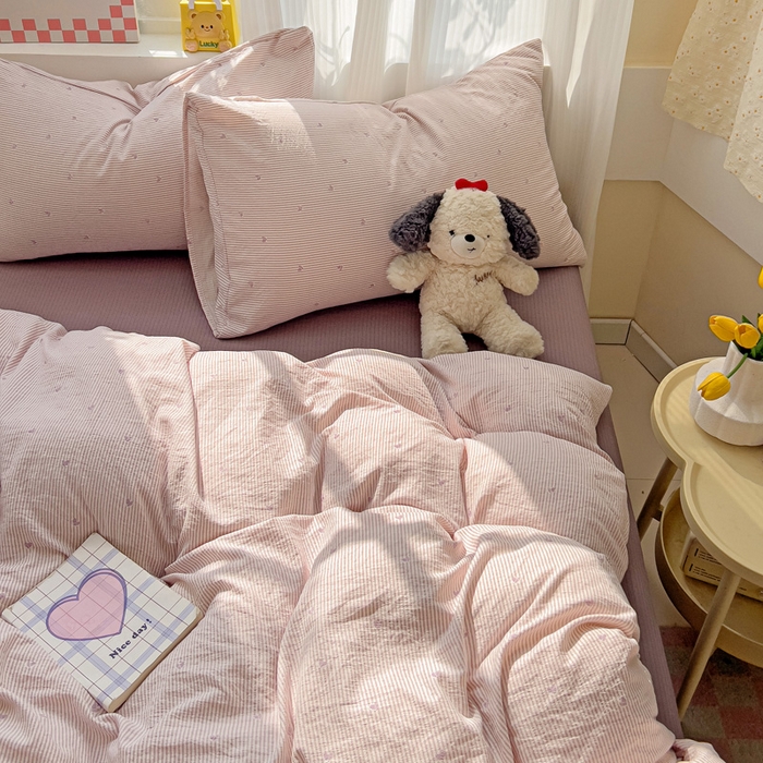 91家纺网 家纺一手货源 找家纺 优选良品 2026新款加厚云感棉双层纱四件套小碎花被套床单床笠款学生三件套新款直播爆款 倾心-紫