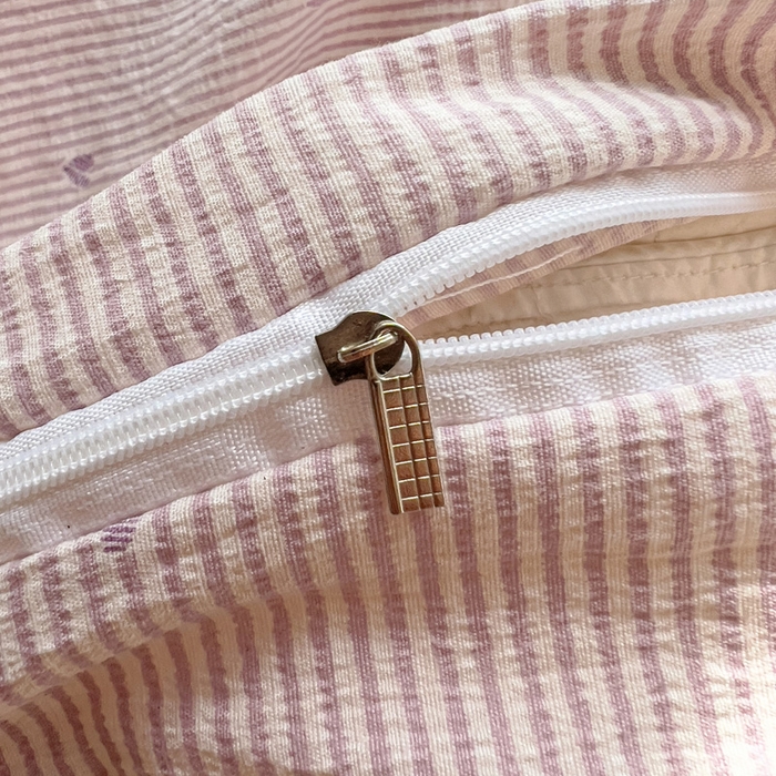 91家纺网 家纺一手货源 找家纺 优选良品 2026新款加厚云感棉双层纱四件套小碎花被套床单床笠款学生三件套新款直播爆款 倾心-紫