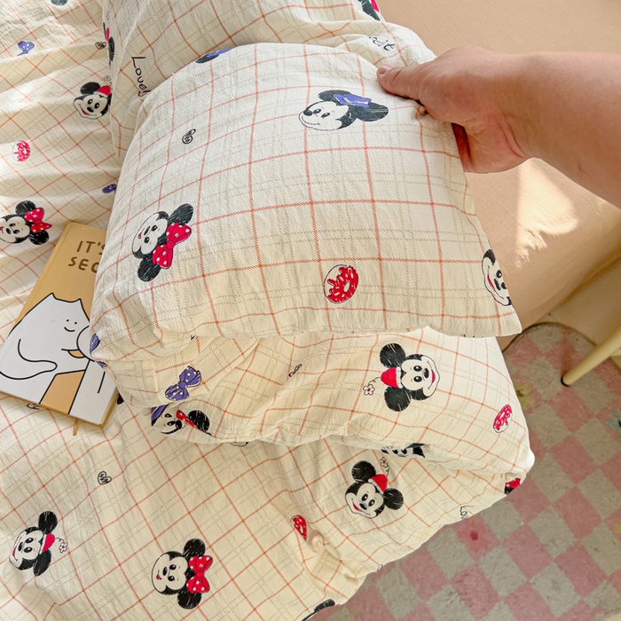 91家纺网 家纺一手货源 找家纺 优选良品 2026新款加厚云感棉双层纱四件套小碎花被套床单床笠款学生三件套新款直播爆款 微甜米奇