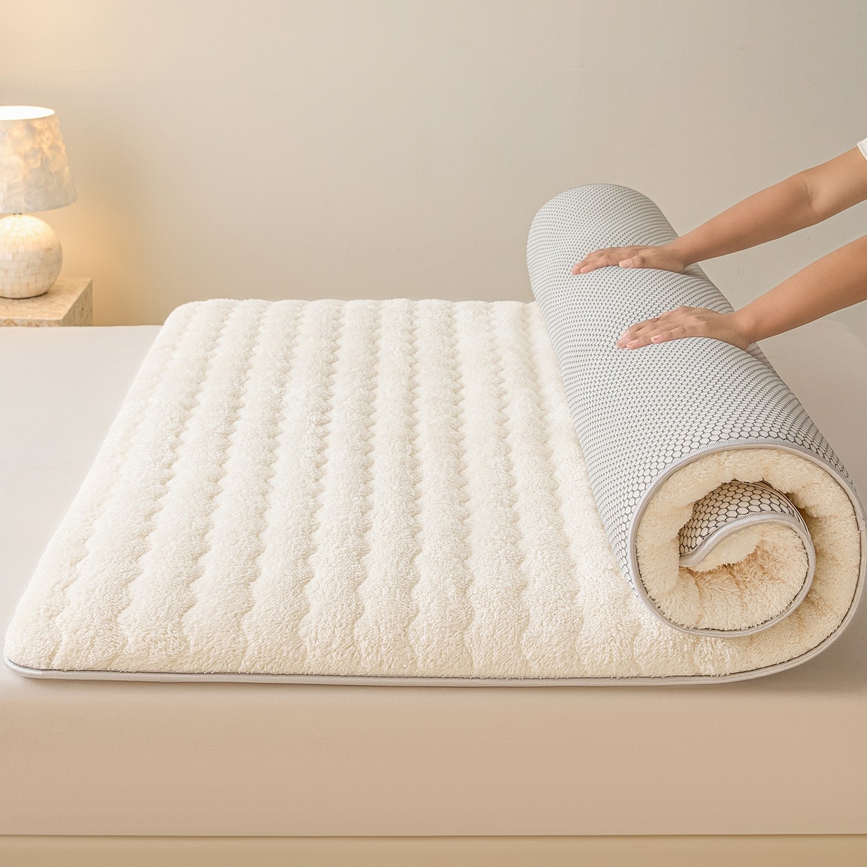 （总）月茶家纺 2026新款单边羊羔绒床垫垫子