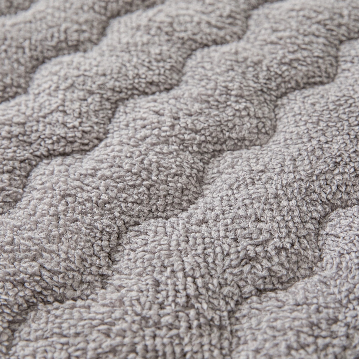 91家纺网 家纺一手货源 找家纺 月茶家纺 2026新款单边羊羔绒床垫垫子 灰色