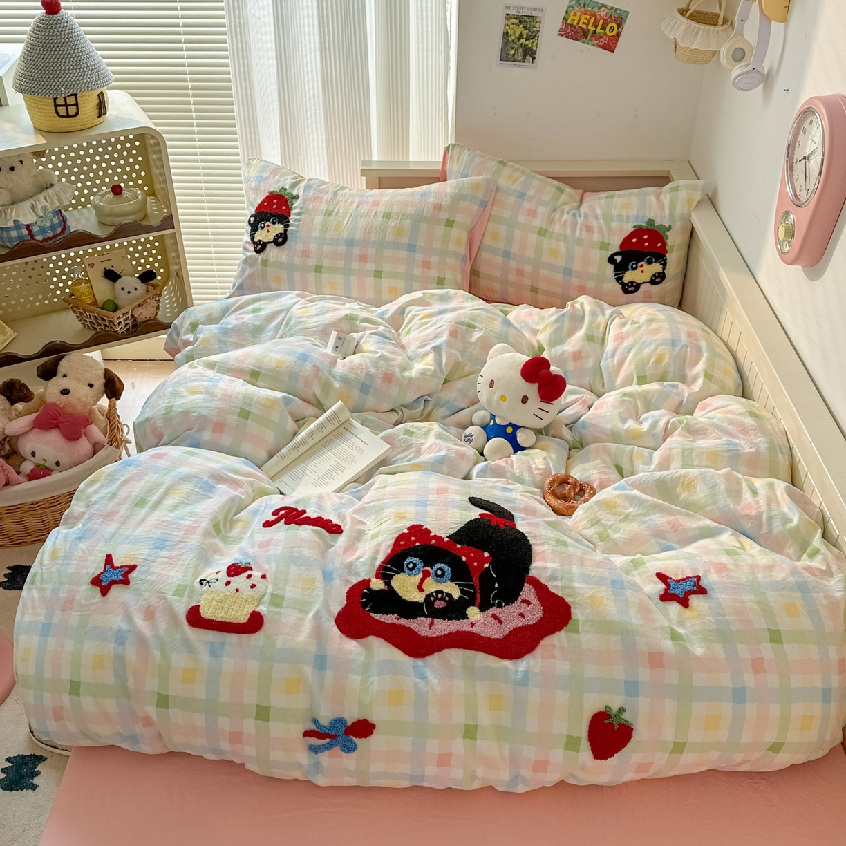 91家纺网 家纺一手货源 找家纺 易辰美 2026春夏新款超柔水洗棉四件套 草莓猫咪