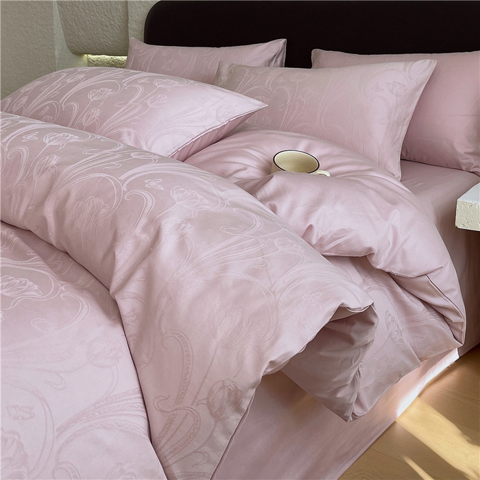 琪格格纺织 2026新款60s精梳全棉纯棉厚织贡缎提花四件套 A类全棉立体浮雕床品 郁香浅渡-嫣紫