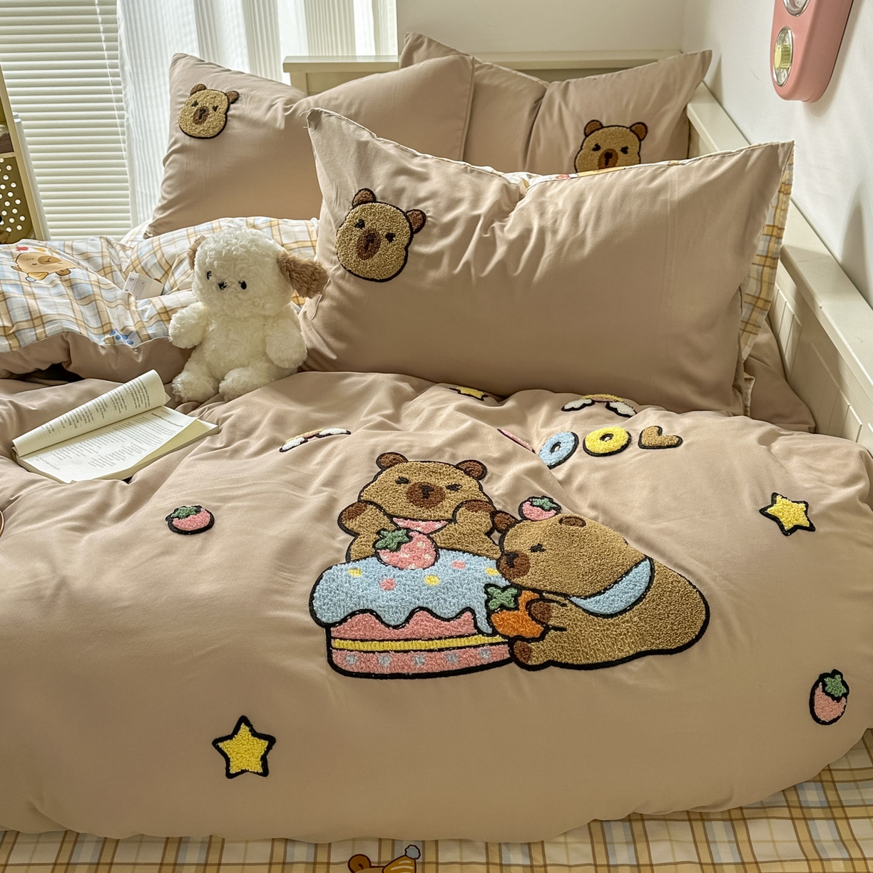 91家纺网 家纺一手货源 找家纺 易辰美 2026春夏新款超柔水洗棉四件套 蛋糕卡皮