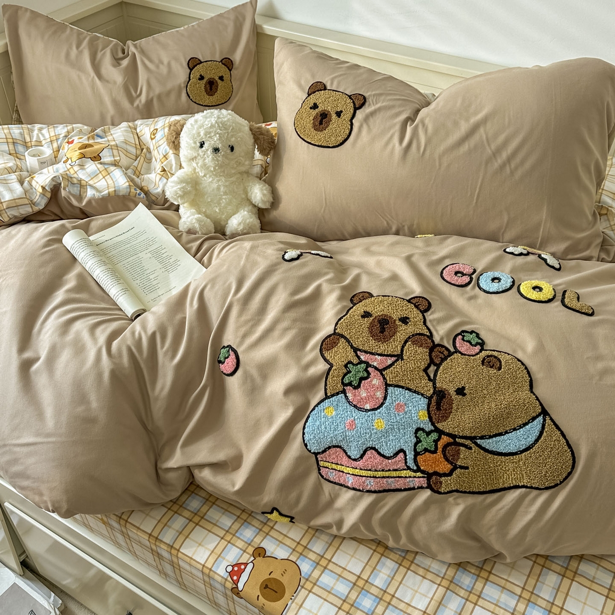 91家纺网 家纺一手货源 找家纺 易辰美 2026春夏新款超柔水洗棉四件套 蛋糕卡皮