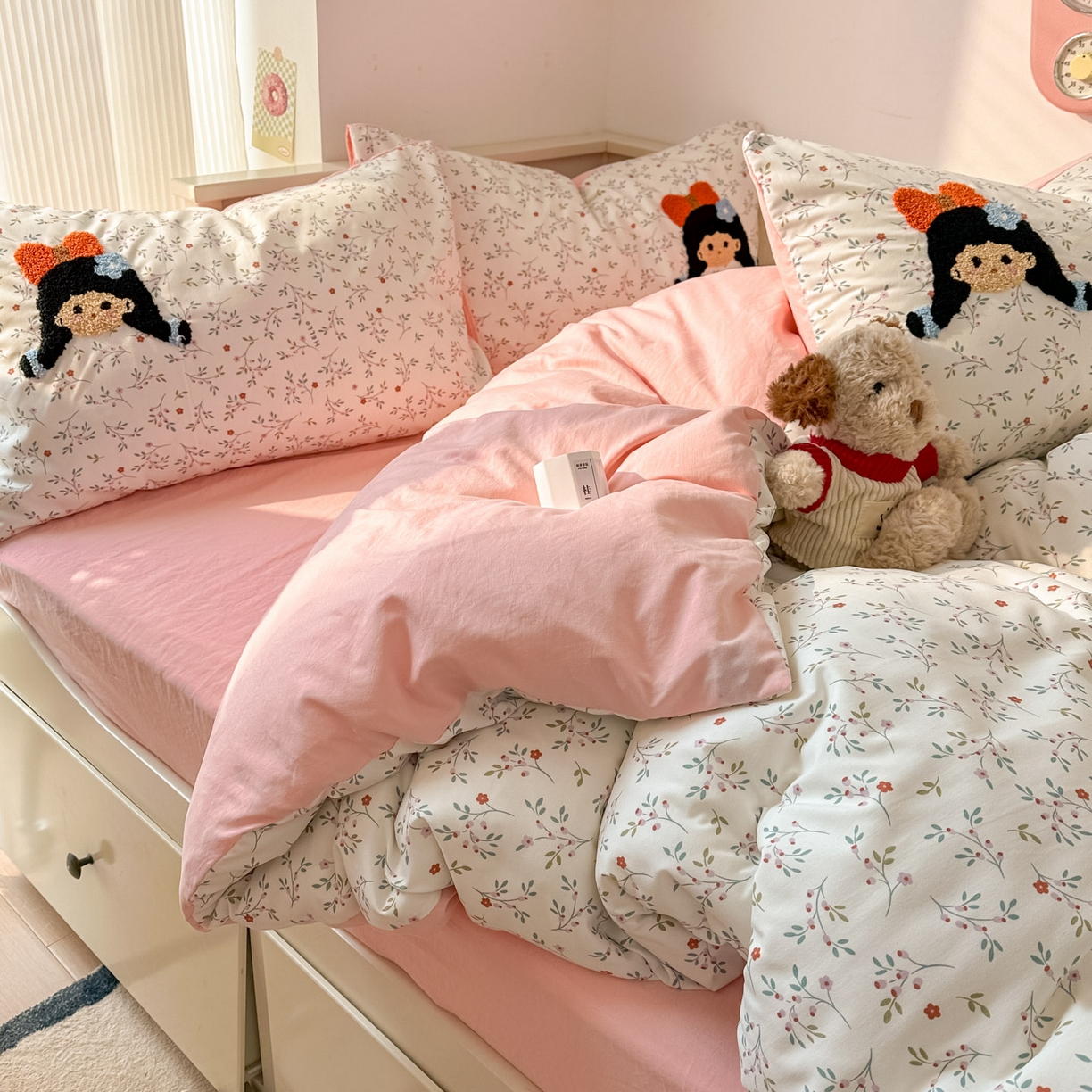 91家纺网 家纺一手货源 找家纺 易辰美 2026春夏新款超柔水洗棉四件套 小女孩