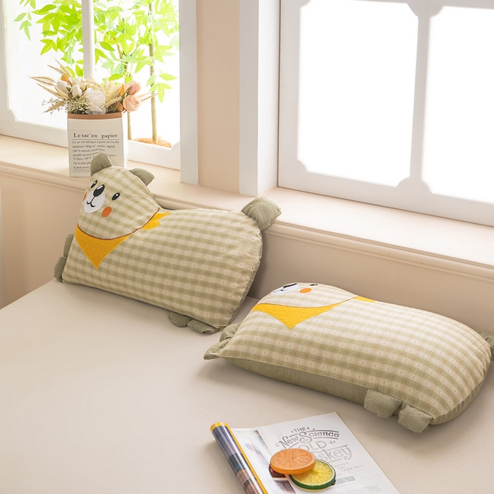 91家纺网 家纺一手货源 找家纺 梦莱家纺 2026新款围巾熊棉麻荞麦枕枕头枕芯 围巾熊-绿