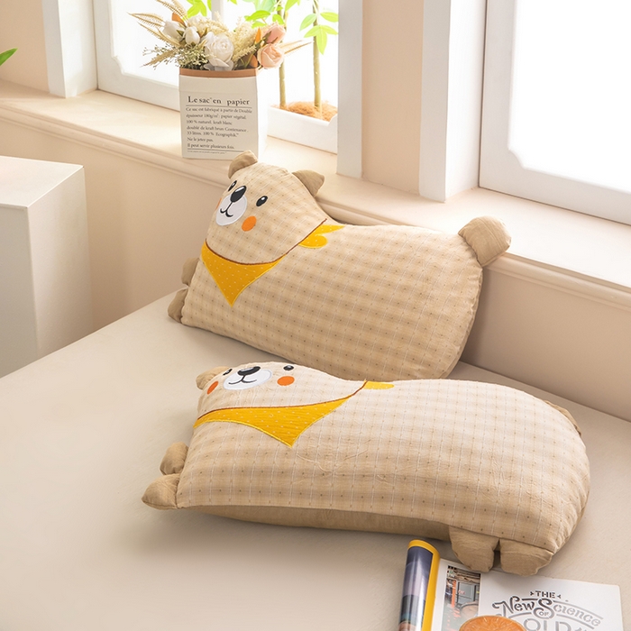 91家纺网 家纺一手货源 找家纺 梦莱家纺 2026新款围巾熊棉麻荞麦枕枕头枕芯 围巾熊-黄