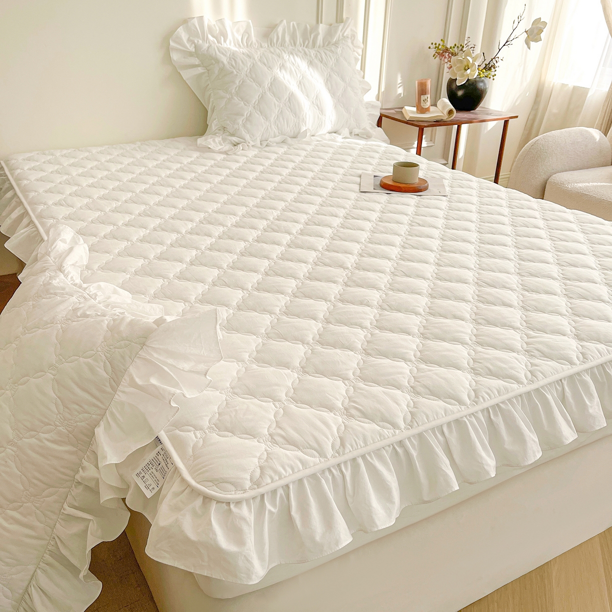 91家纺网 家纺一手货源 找家纺 佳笠家居 2026春夏新款A类全棉纯棉水洗棉新疆棉花少女风花边单床笠 床笠单件 贵族白