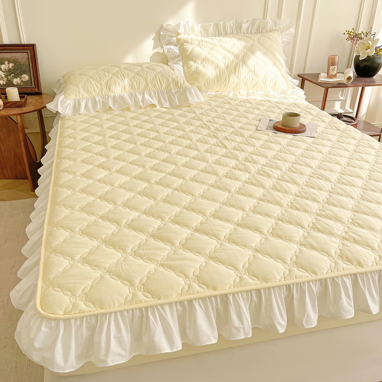 91家纺网 家纺一手货源 找家纺 佳笠家居 2026春夏新款A类全棉纯棉水洗棉新疆棉花少女风花边单床笠 床笠单件 象牙黄