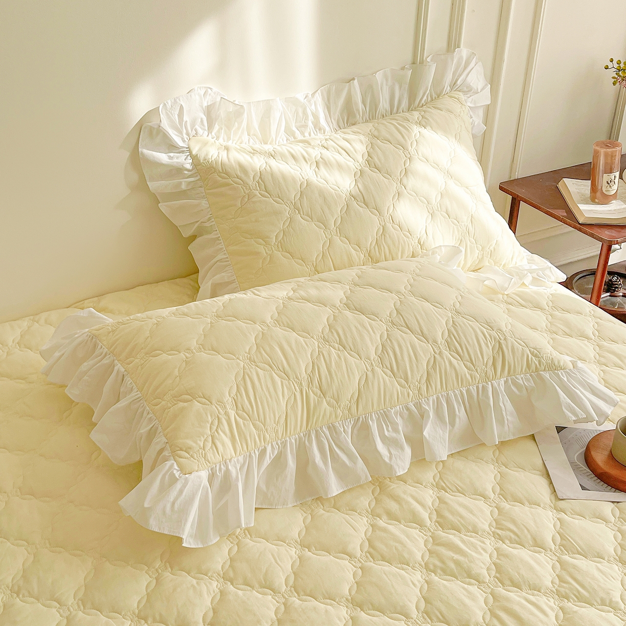 91家纺网 家纺一手货源 找家纺 佳笠家居 2026春夏新款A类全棉纯棉水洗棉新疆棉花少女风花边单床笠 床笠单件 象牙黄