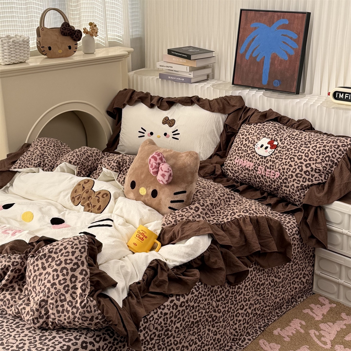 91家纺网 家纺一手货源 找家纺 拾一 2026新款少女心可爱黑皮KT猫猫花边款毛巾绣木棉四件套 猫猫-白